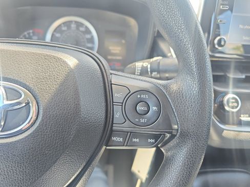 Used 2021 Toyota Corolla LE FWD image 20