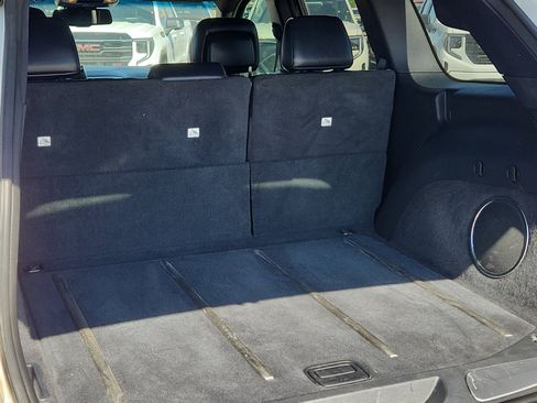 Used 2015 Jeep Grand Cherokee Overland image 8