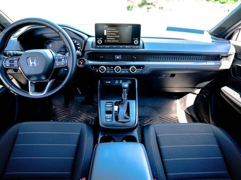 Used 2025 Honda CR-V Sport image 12