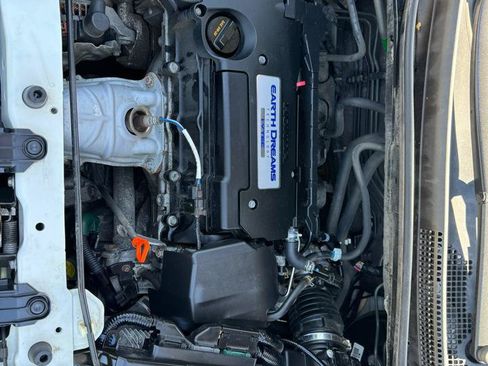 Used 2015 Honda CR-V EX-L image 32