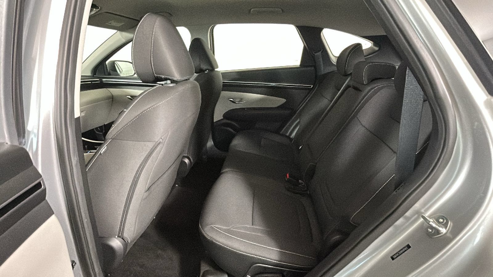 Certified 2024 Hyundai Tucson SE AWD/4WD image 33