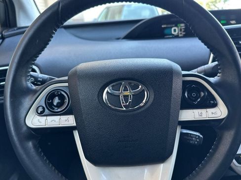 Used 2019 Toyota Prius Prime Plus image 21