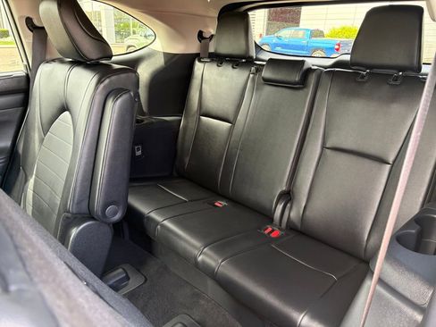 Certified 2025 Toyota Highlander XLE AWD/4WD image 15