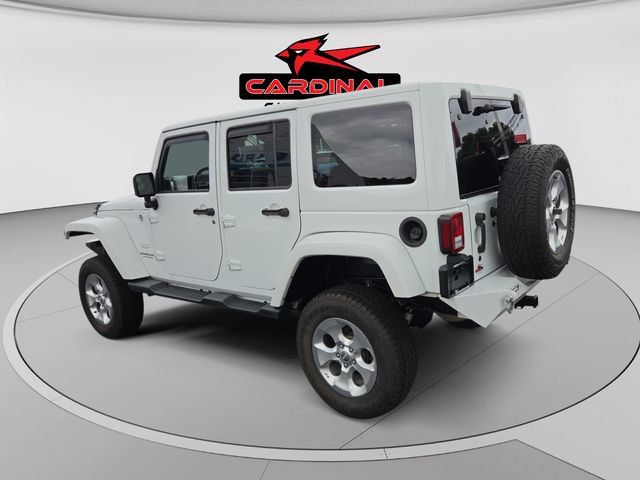 Used 2015 Jeep Wrangler Unlimited Sahara w/ Connectivity Group AWD/4WD image 5