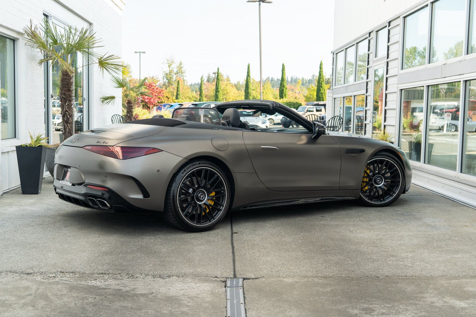 Used 2023 Mercedes-Benz SL 63 AMG 4MATIC image 7