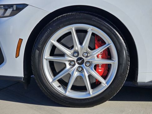 Used 2024 Ford Mustang GT Premium image 11