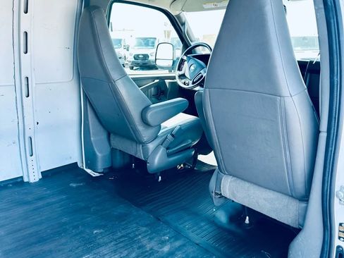 Used 2023 Chevrolet Express 2500 Extended w/ Driver Convenience Package image 10