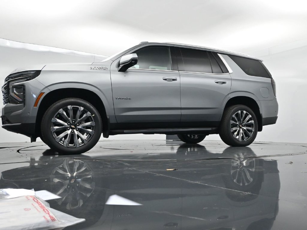 New 2026 Chevrolet Tahoe High Country w/ Sun And Tow Package RWD image 34