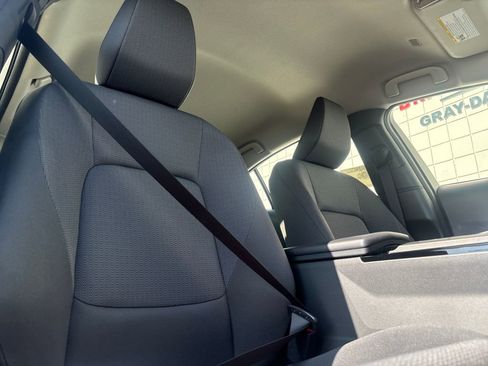 New 2026 Toyota Prius LE image 24