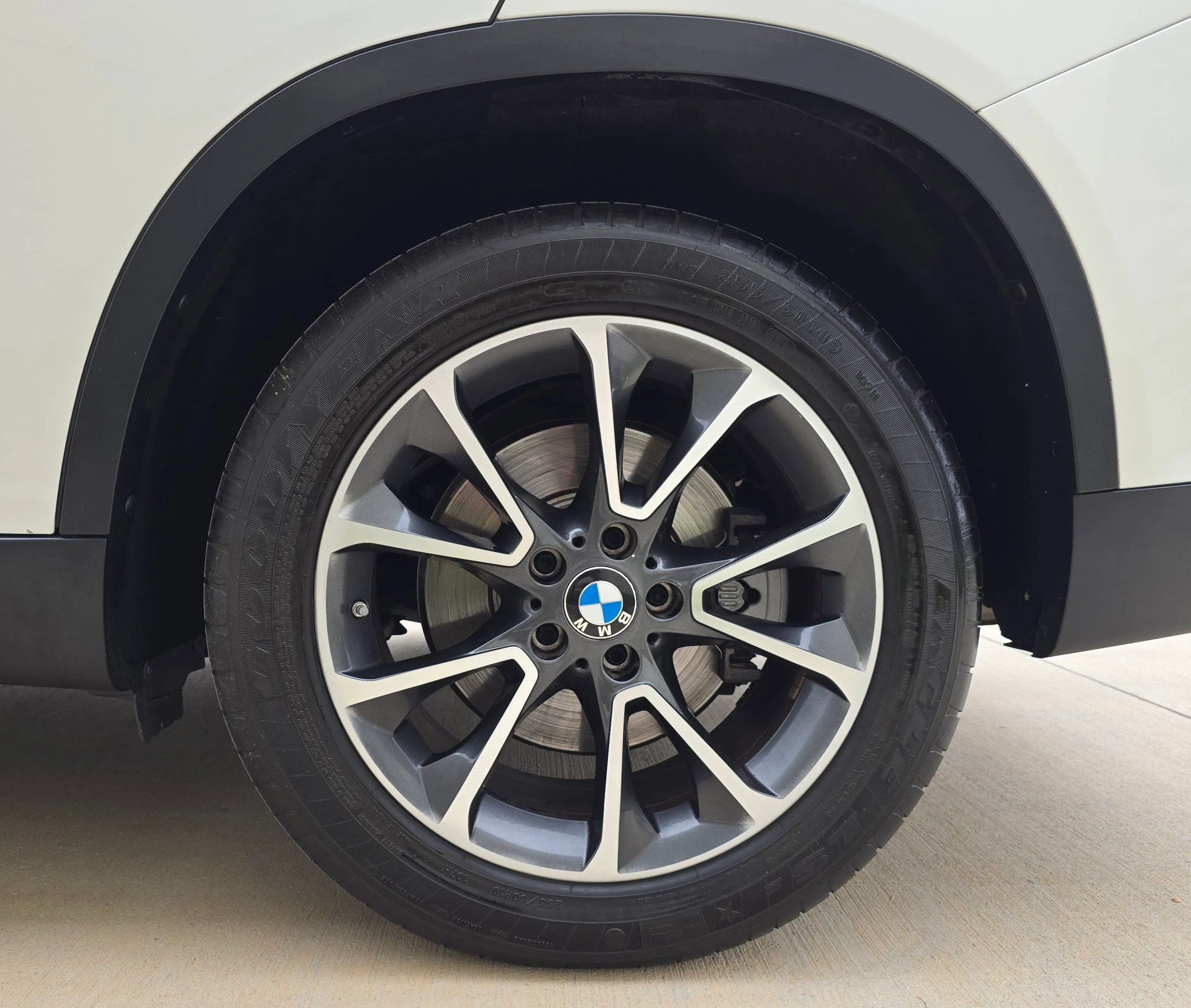 Used 2015 BMW X5 xDrive50i AWD/4WD image 61