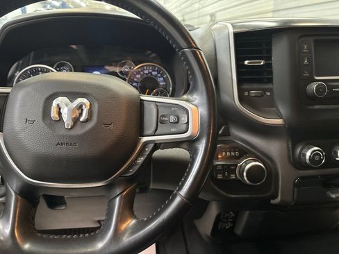 Used 2020 RAM 1500 Big Horn AWD/4WD image 13