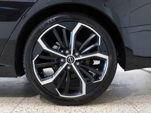 Used 2023 Nissan Altima 2.5 SR image 16