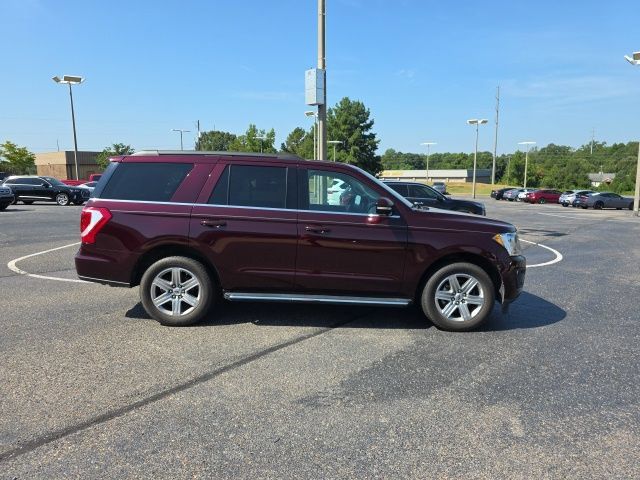 Used 2021 Ford Expedition XLT RWD image 2