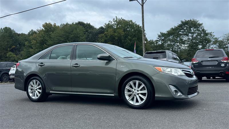 Used 2012 Toyota Camry XLE w/ Leather Pkg FWD image 7