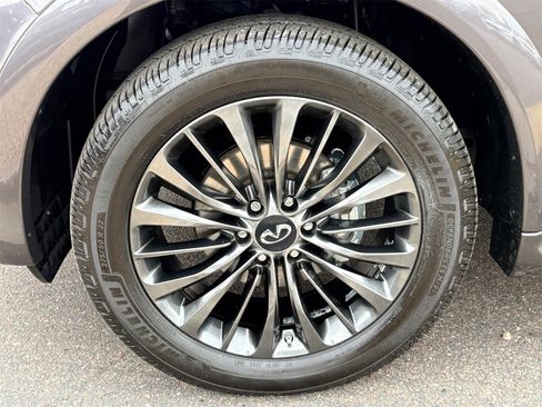 Used 2022 INFINITI QX80 Premium Select w/ Cargo Package image 10