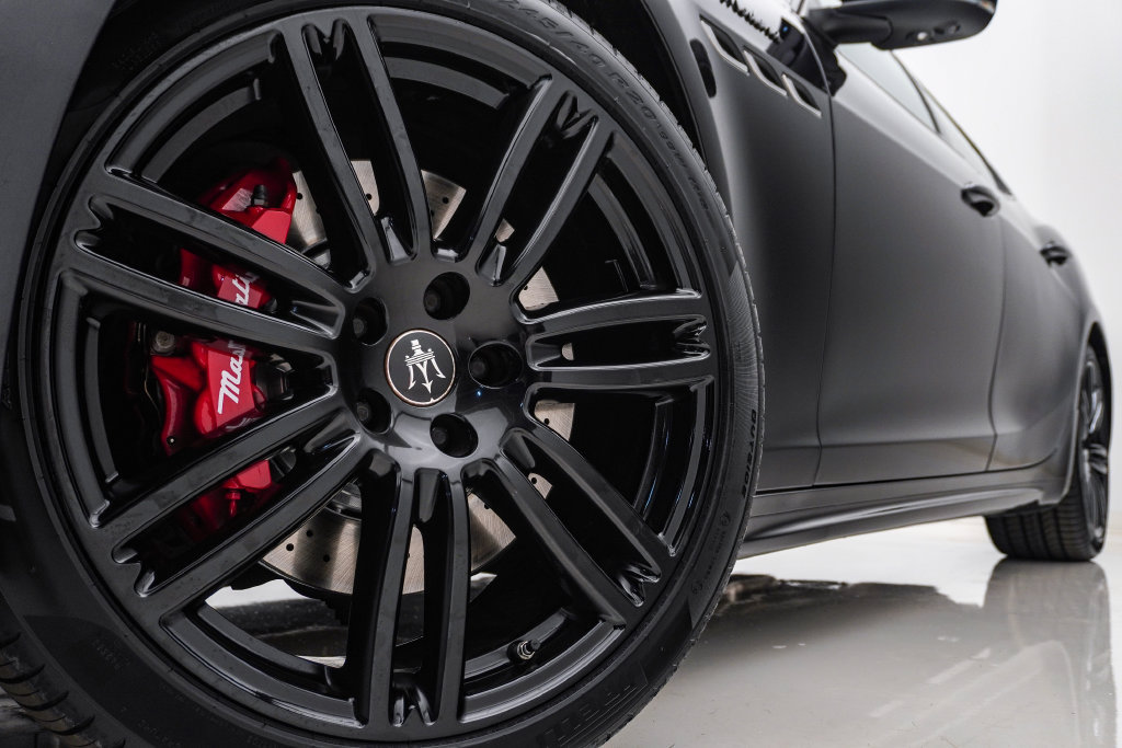 Certified 2023 Maserati Ghibli Modena Q4 AWD/4WD image 5