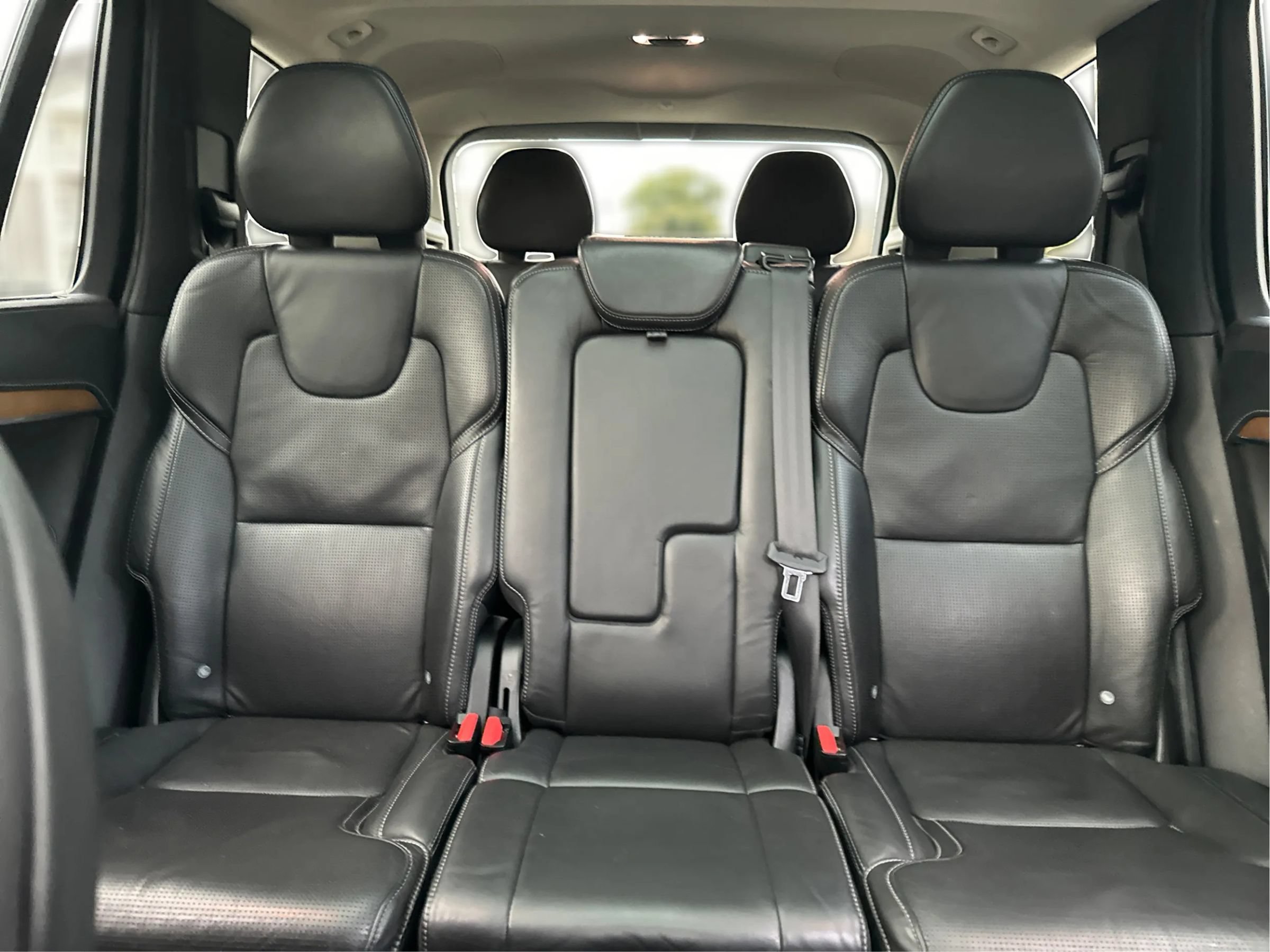 Used 2017 Volvo XC90 T8 Inscription w/ Vision Package AWD/4WD image 13