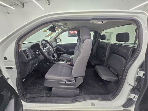 Used 2022 Nissan Frontier S RWD image 13