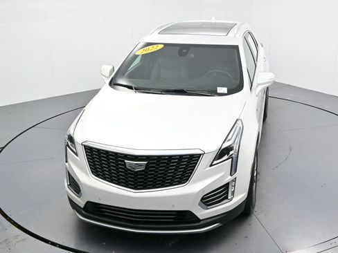 Certified 2022 Cadillac XT5 Premium Luxury image 44