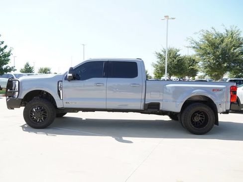 Used 2024 Ford F350 Lariat w/ FX4 Off-Road Package AWD/4WD image 6