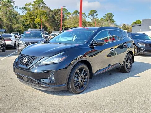 Used 2023 Nissan Murano SV w/ SV Midnight Edition Package image 5