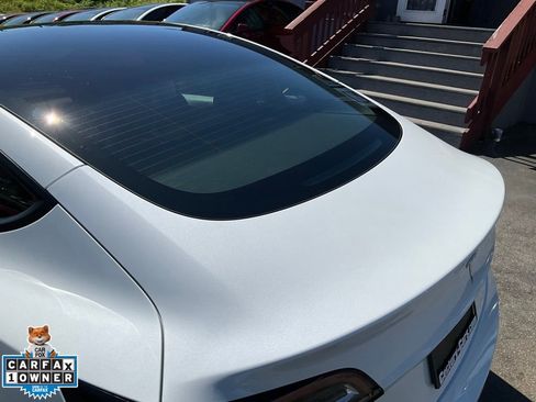 Used 2023 Tesla Model 3 Standard Range image 87