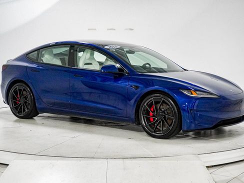 Used 2025 Tesla Model 3 Performance AWD/4WD image 12