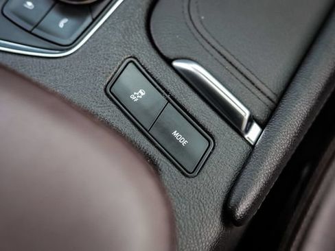 Used 2023 Cadillac XT6 Premium Luxury AWD/4WD image 42