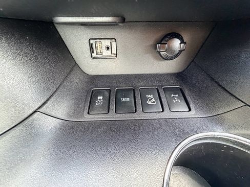 Used 2014 Toyota Highlander Limited image 7