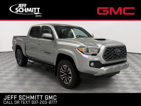 Used 2022 Toyota Tacoma TRD Sport w/ Technology Package AWD/4WD image 1