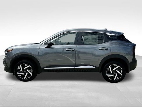 New 2026 Nissan Kicks SV w/ SV Premium Package FWD image 9