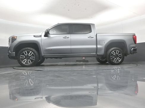 Used 2024 GMC Sierra 1500 AT4 w/ Technology Package AWD/4WD image 48