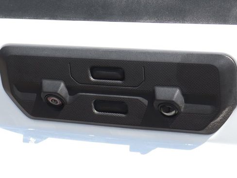 Used 2023 GMC Sierra 1500 AT4 w/ Technology Package AWD/4WD image 56