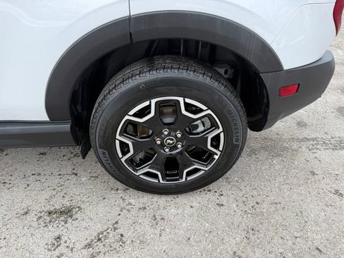 Used 2025 Ford Bronco Sport Outer Banks w/ Outer Banks Tech Package+ image 23