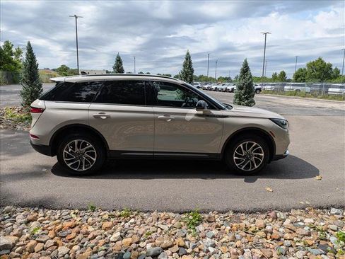 Used 2022 Lincoln Corsair AWD w/ Equipment Group 101A image 6
