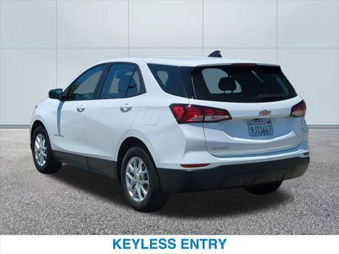 Used 2024 Chevrolet Equinox LS FWD image 9