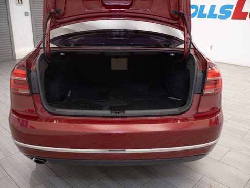 Used 2016 Volkswagen Passat 1.8T SEL Premium FWD image 31