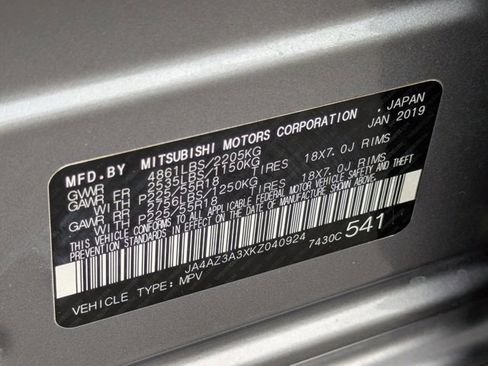 Used 2019 Mitsubishi Outlander SEL image 41