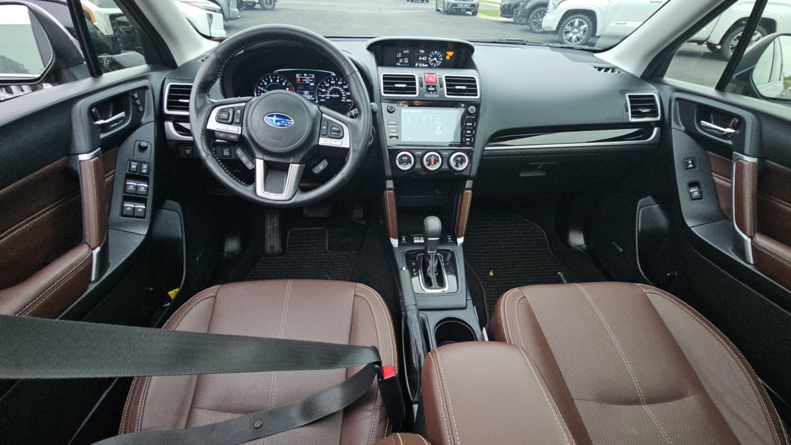 Used 2018 Subaru Forester 2.5i Touring AWD/4WD image 8