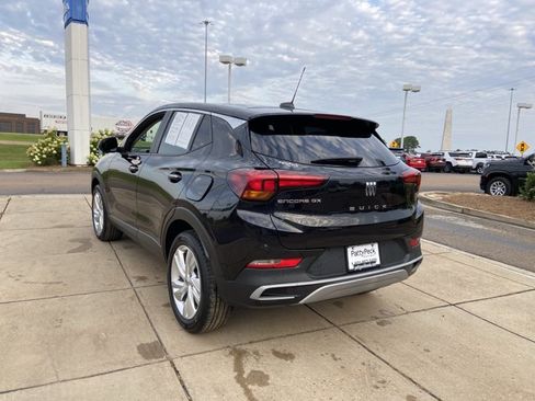 Used 2024 Buick Encore GX Preferred FWD image 10