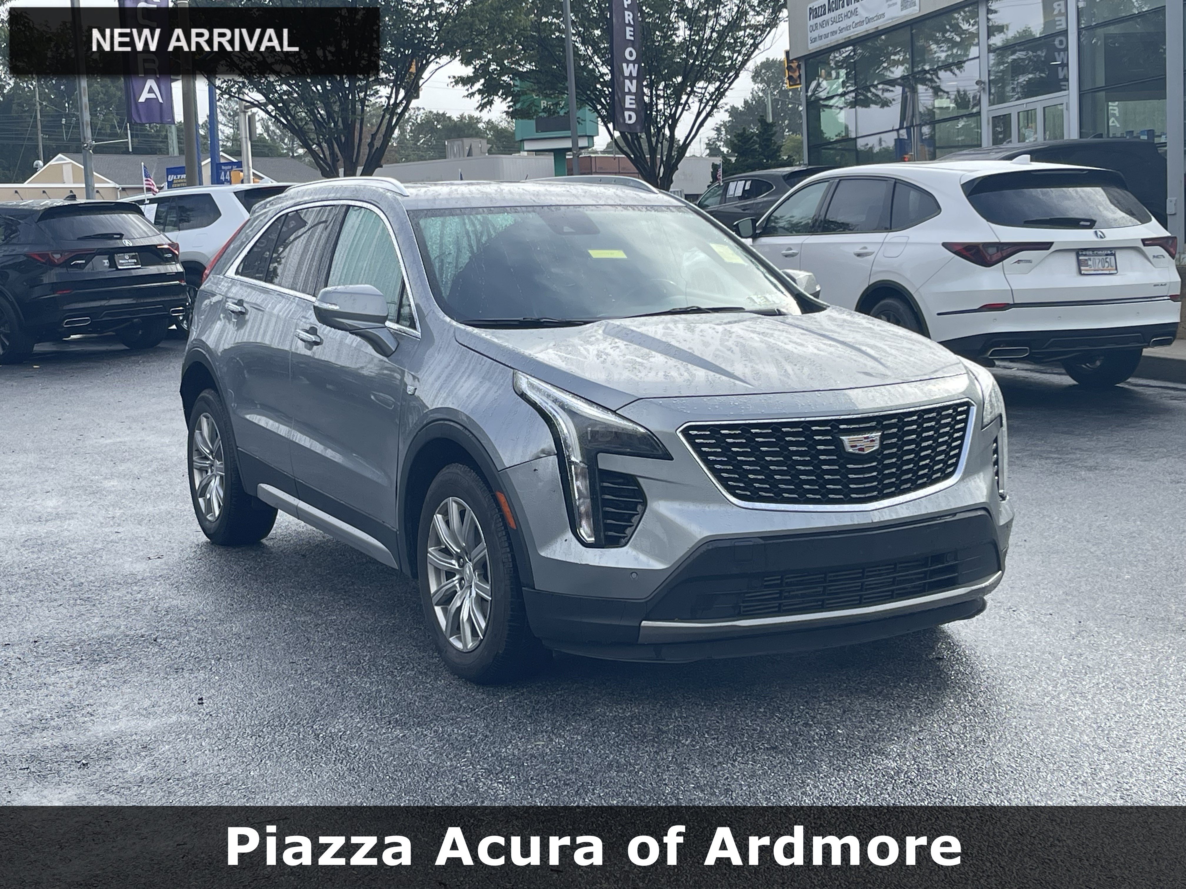 Used 2023 Cadillac XT4 Premium Luxury FWD image 1
