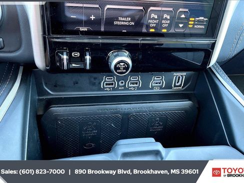 Used 2025 RAM 1500 Tungsten w/ Off Road Group AWD/4WD image 23