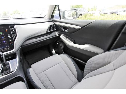 Certified 2025 Subaru Outback Premium AWD/4WD image 10