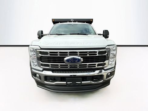 New 2026 Ford F550 4x4 Regular Cab Super Duty image 2