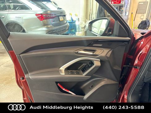 New 2025 Audi Q5 2.0T Premium Plus image 13