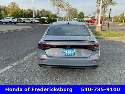 Used 2025 Honda Accord Sport image 5