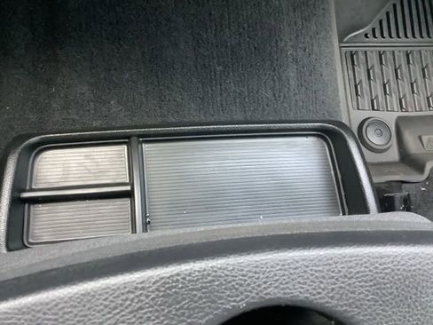 Used 2024 RAM 3500 Tradesman w/ Chrome Appearance Group image 24