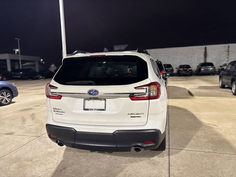 Used 2023 Subaru Ascent Limited w/ Technology Package image 4