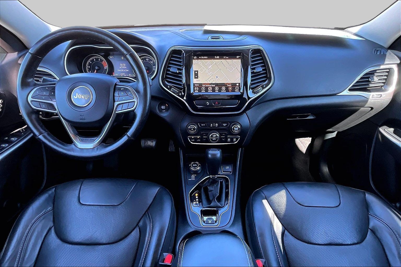 Used 2019 Jeep Cherokee Limited w/ Luxury Group AWD/4WD image 14