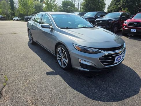 Used 2023 Chevrolet Malibu LT FWD image 5